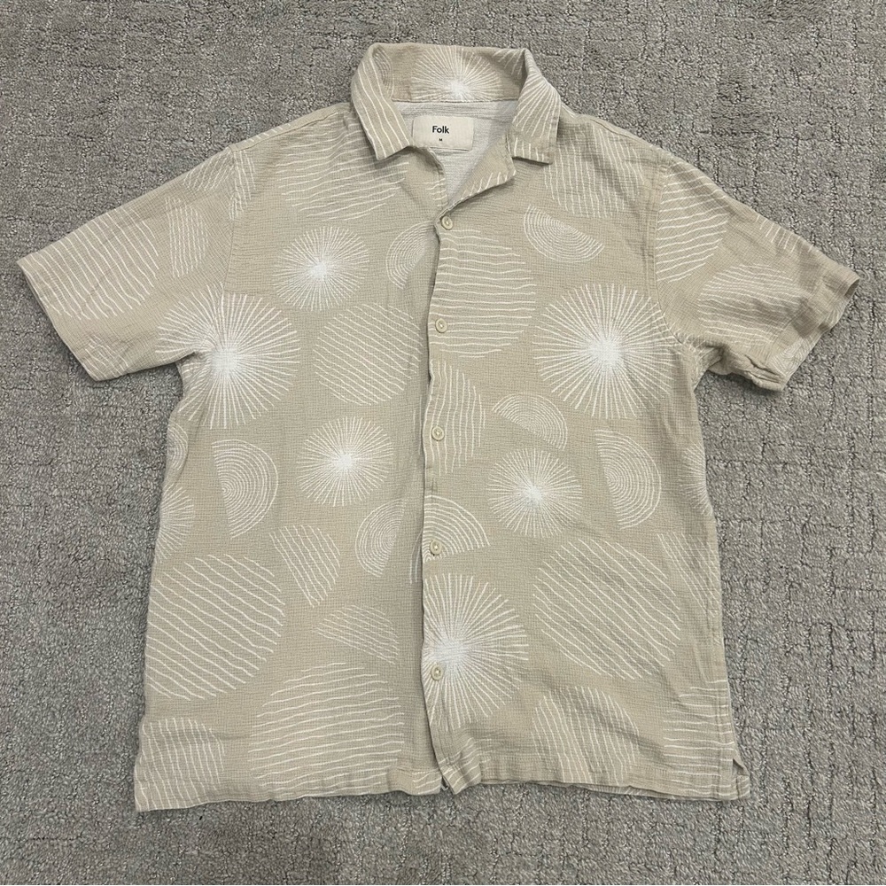 Folk Men’s Full Button Up Short Sleeve Size Medium